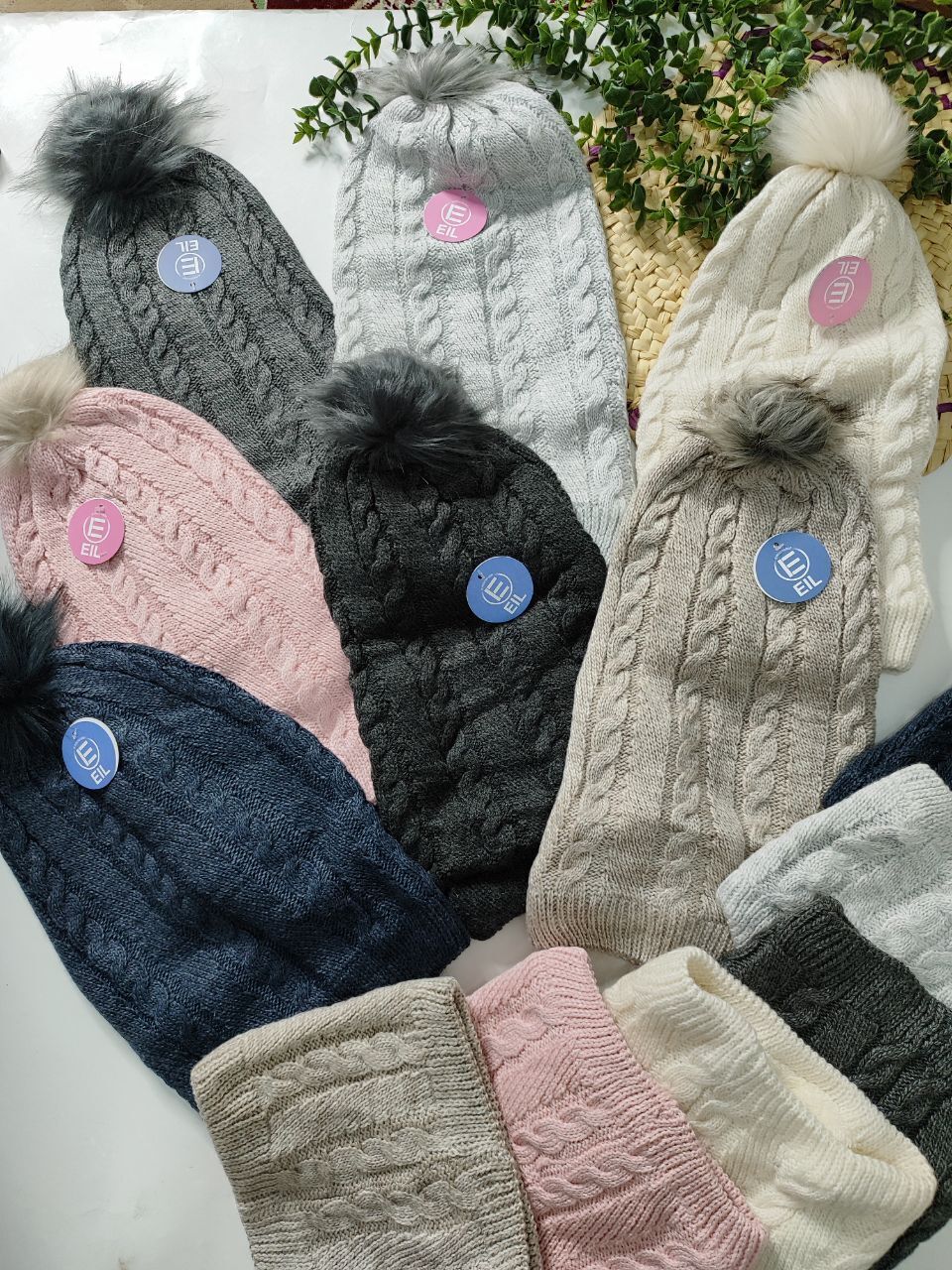 کلاه وگردنی شیطونی