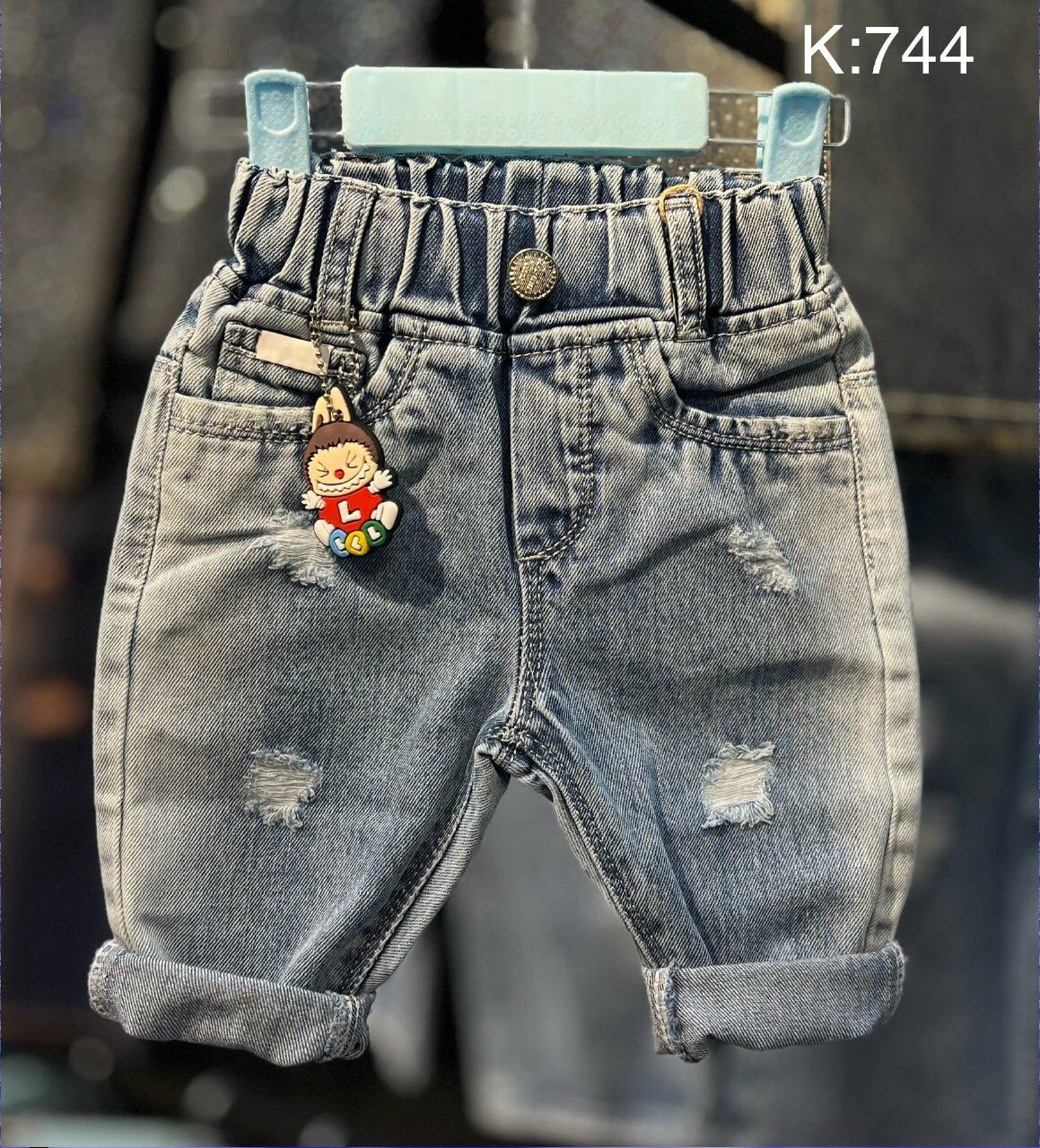 شلوار جین نقلی